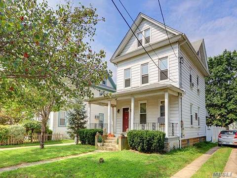 50 Rolling St