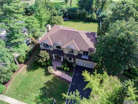 113 Schoolhouse Ln
