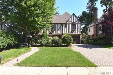 451 N Long Beach Rd