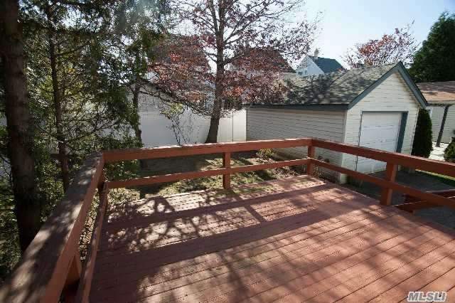 15 Garland Ln