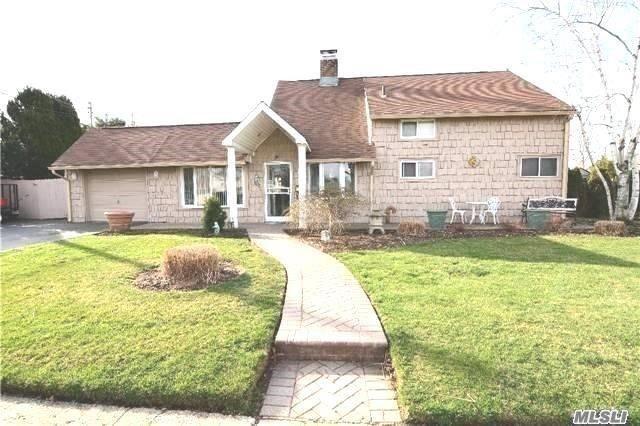 712 Pleasant Ave
