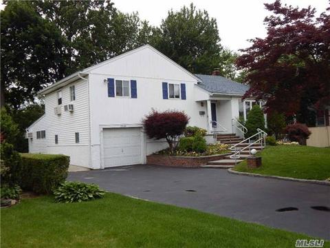 2202 Plum Tree Rd