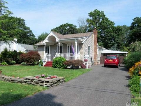 218 Raider St