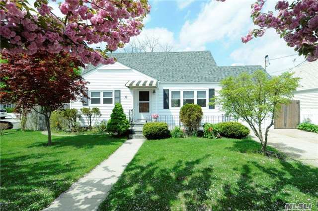171 N Windhorst Ave