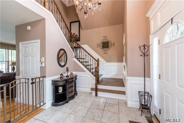 1411 Locust Ave