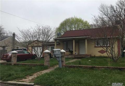 102 Mckinley St