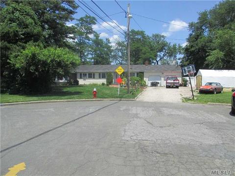 99 2nd St