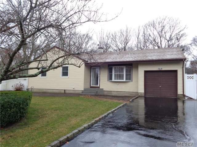 86 Eastwood Blvd