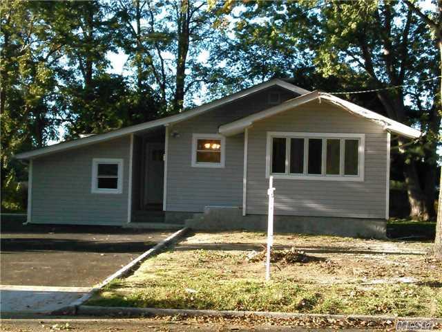 32 Satinwood St