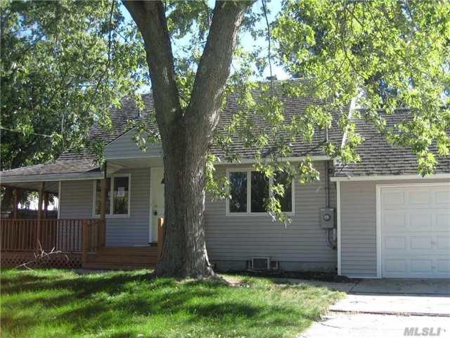32 Satinwood St