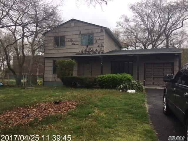 168 Charter Oaks Ave