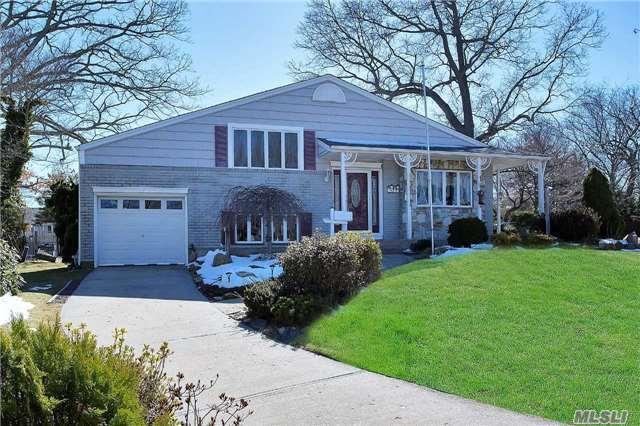48 Long House Way