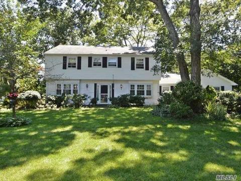 18 Whinstone St