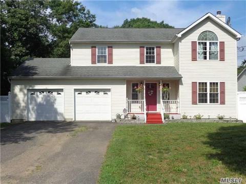 18 Whinstone St