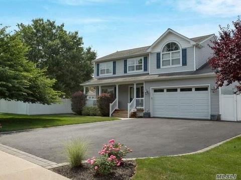 169 Bayview Ave