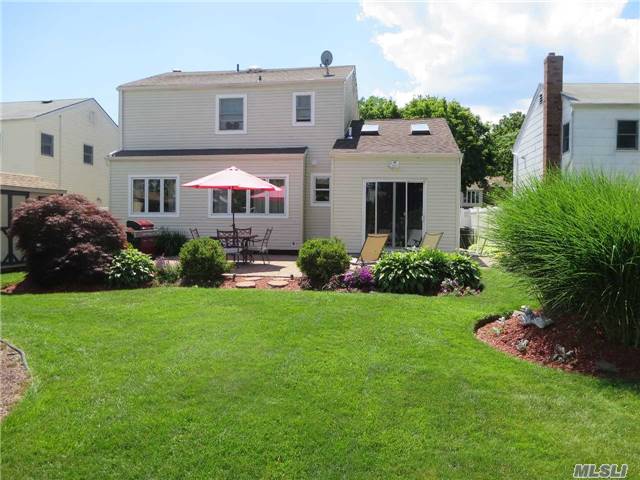 34 Ashwood Ct