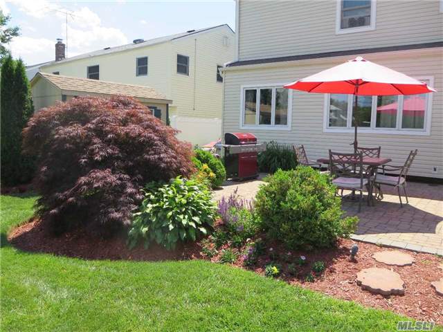 34 Ashwood Ct