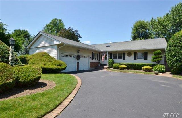 10 Cedar Rd