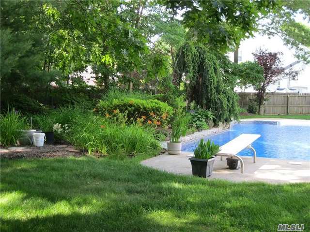 7 Sweet Briar Path