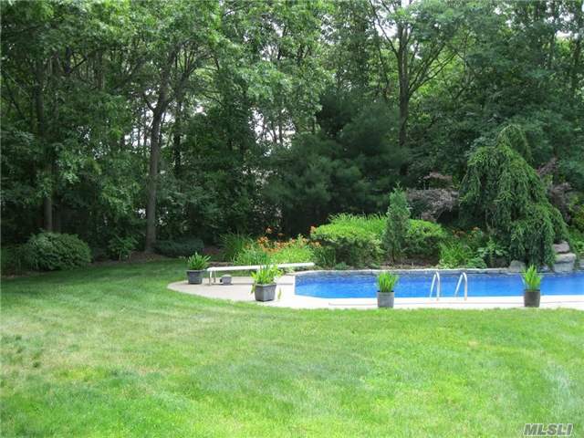 7 Sweet Briar Path