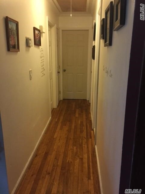18 Locust Ave