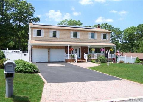 381 Blue Point Rd