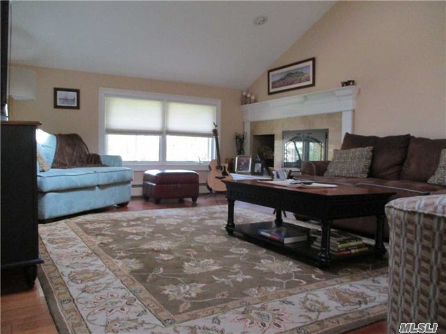 983 Baldwin Path