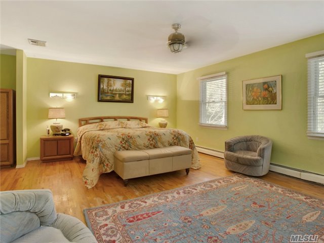 22 Stonywell Ct