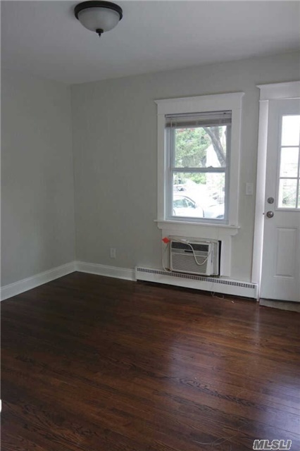 For Sale: 35 Corlett Pl Huntington Station, NY 11746