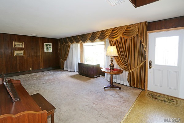 59 Earl Rd