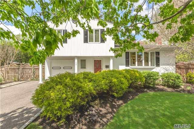 32 Roe St