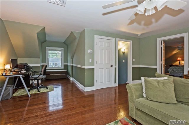 471 Smith Ave