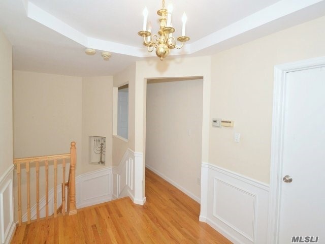 7 Cleveland St
