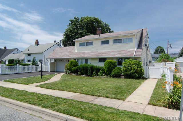28 Fireplace Ln