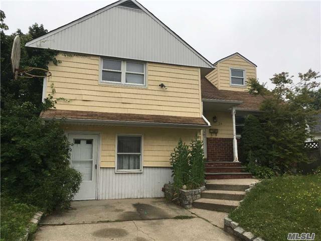 28 Fireplace Ln