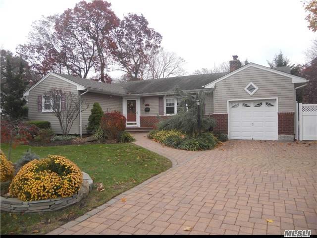 122 Clark Ave