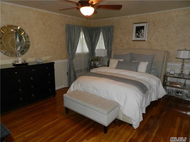 40 W Walnut St