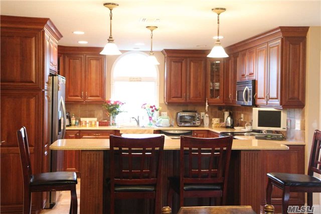 3893 Mill Rd