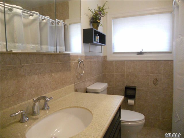 For Sale: 339 N Kentucky Ave Massapequa, NY 11758