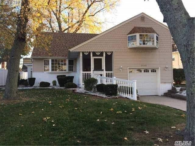 416 Eastlake Ave