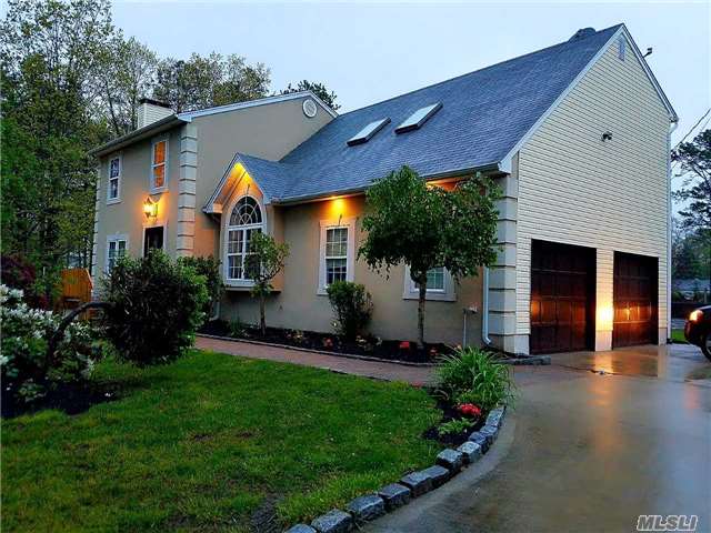 61 Chelsea Dr