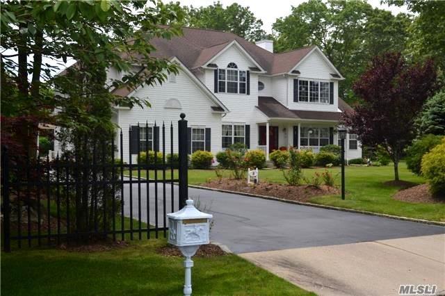 28 Valley Cir