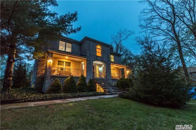 11 Wood Hollow Ln