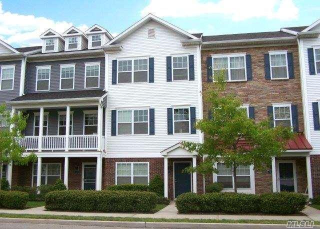 5 Lake Ct