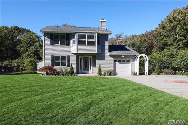 5 Lake Ct