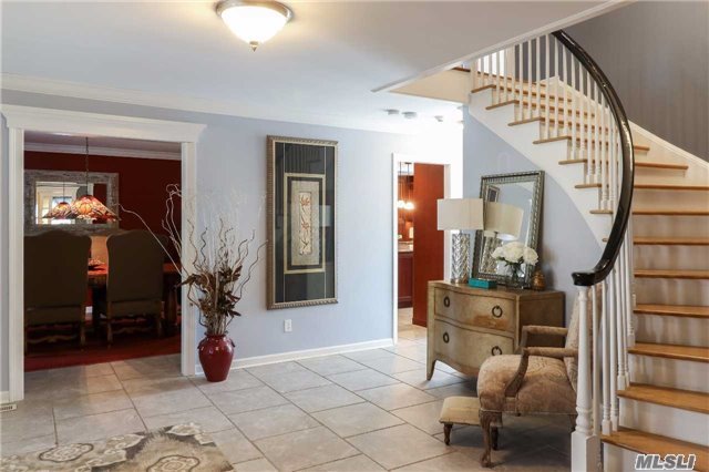 6 Cliffside Dr