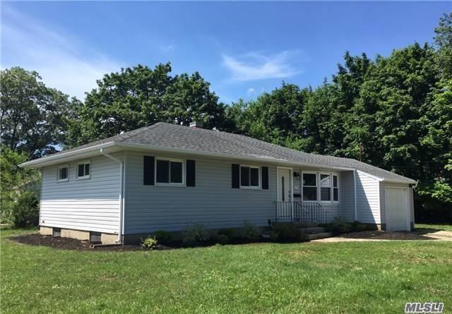 209 Ronkonkoma Ave