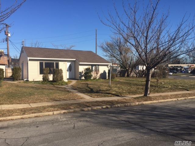 59 Colonial Dr
