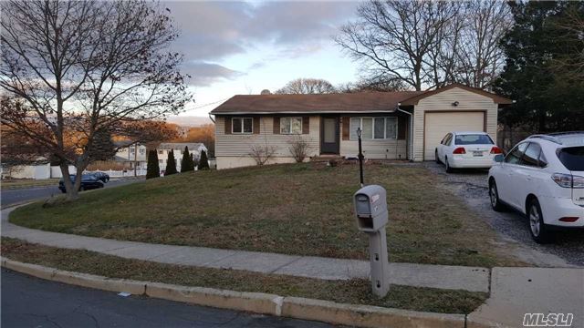 65 Forge Ln