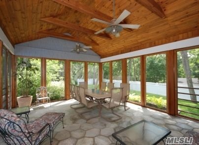 256 N Country Rd